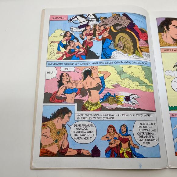 URVASHI Graphic Novel Comic Book - INDIA Book House Stories - D-23 - Picture 6 of 8